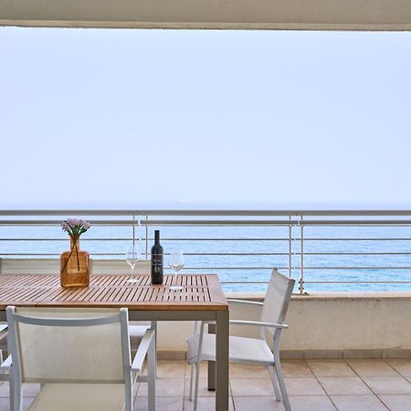 Stunning 3-Bedroom Seaview Retreat In Fort Cambridge Sliema Exterior foto